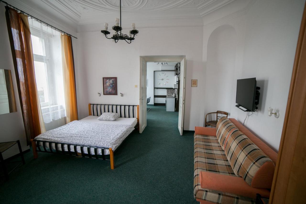 Apartment Kahoun Prague Exterior photo
